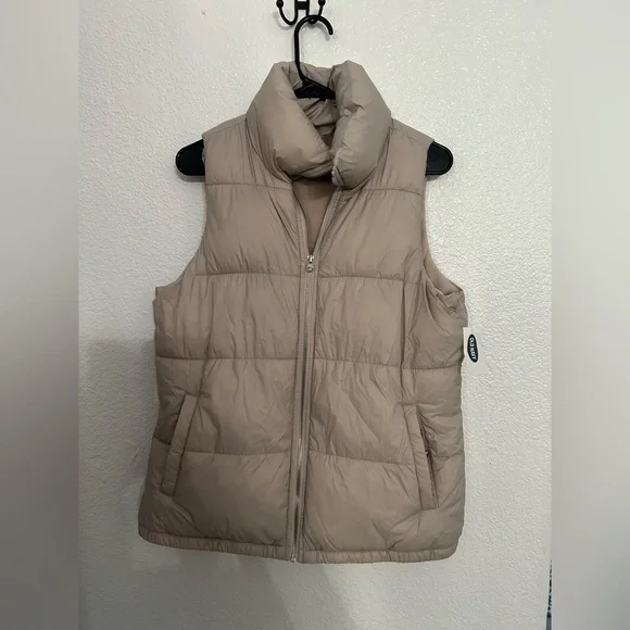 Dusty pink puffer vest - Picture 1 of 3
